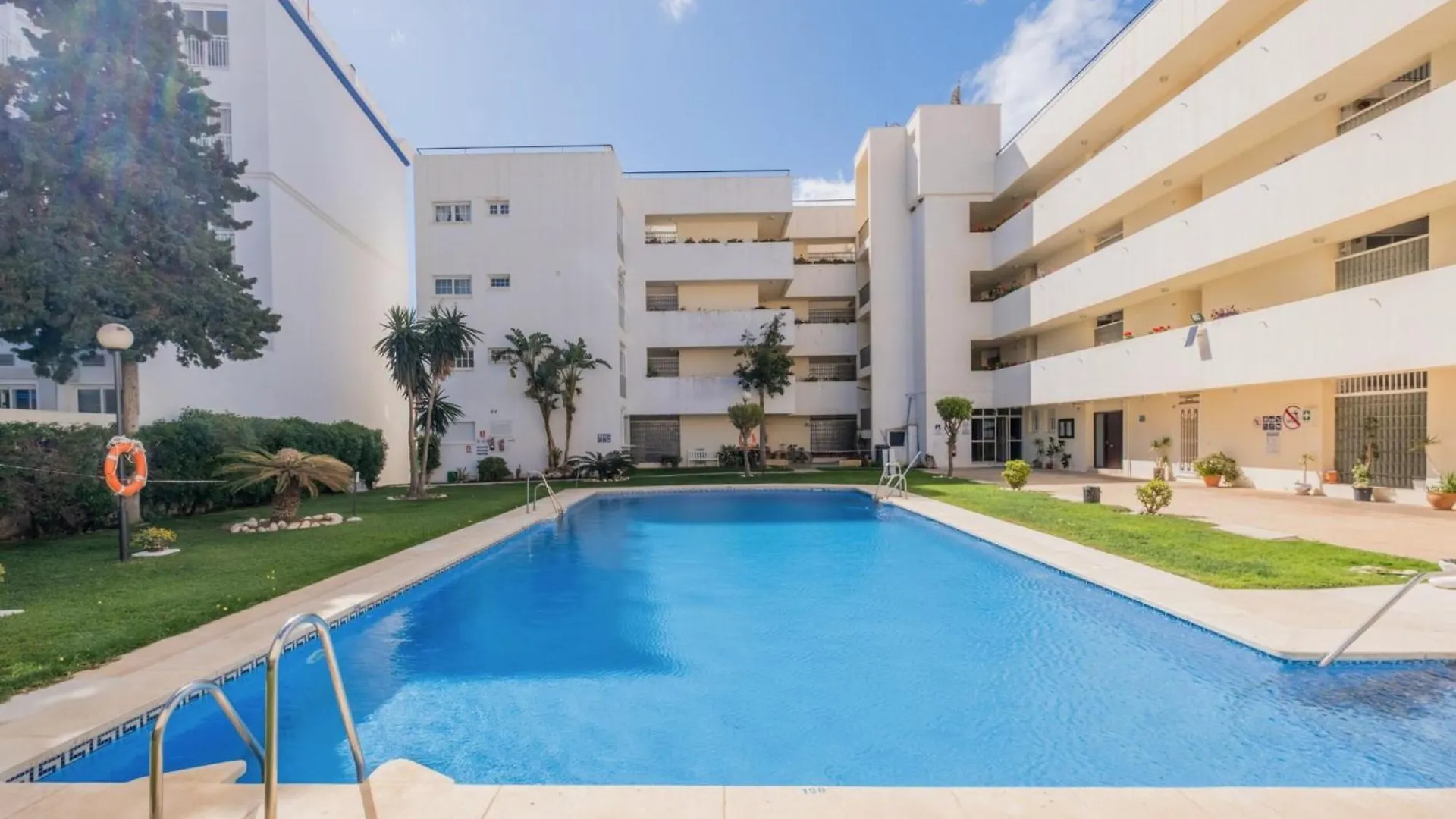Apartment Flat3-5 Chaparil Beach Nerja
