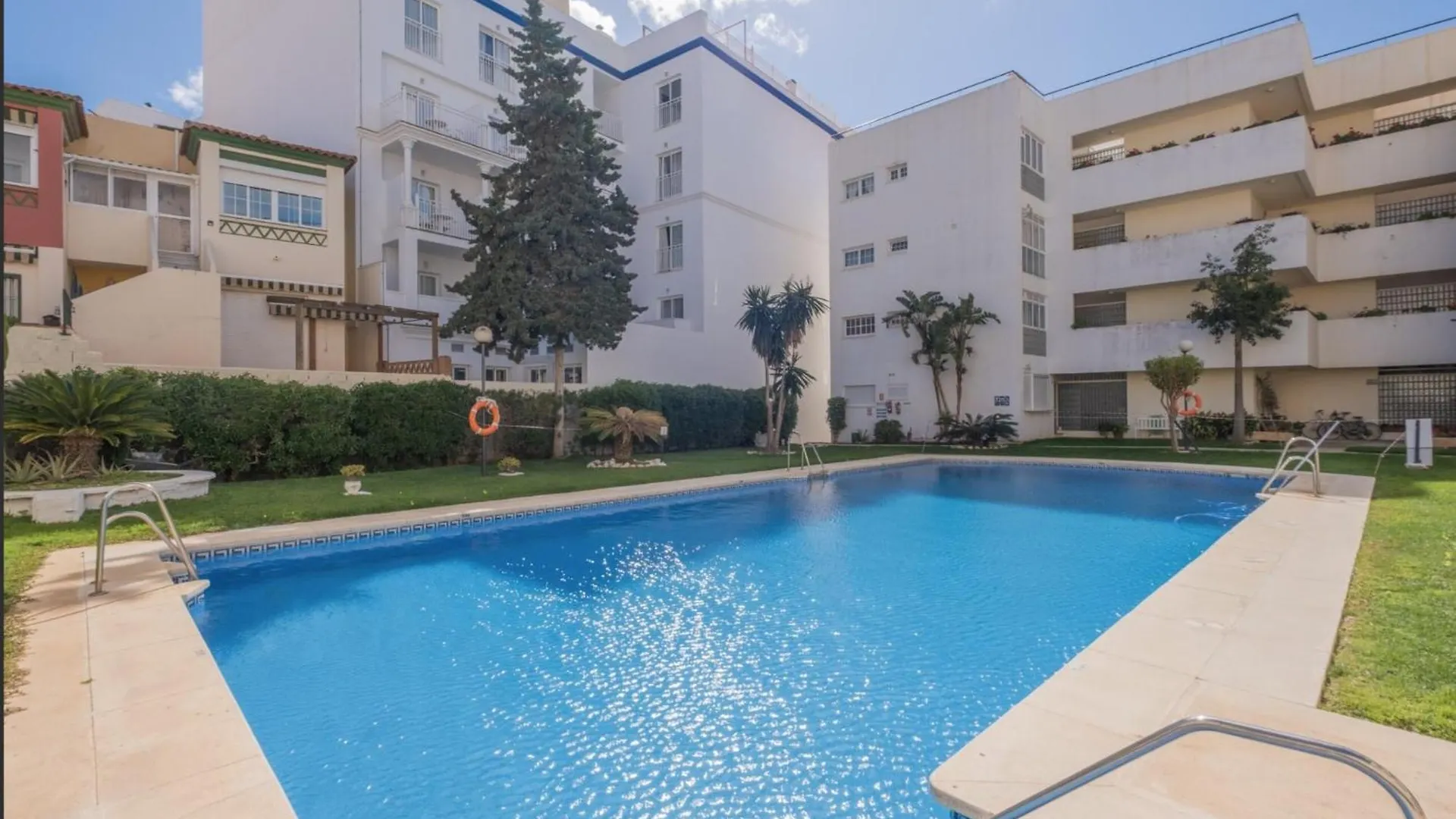Flat3-5 Chaparil Beach Nerja